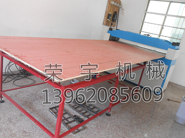 XCLP2-30T/40T/50T小噸位平面四柱液壓裁斷機 XCLP2-30T/40T/50T小噸位平面四柱液壓裁斷機